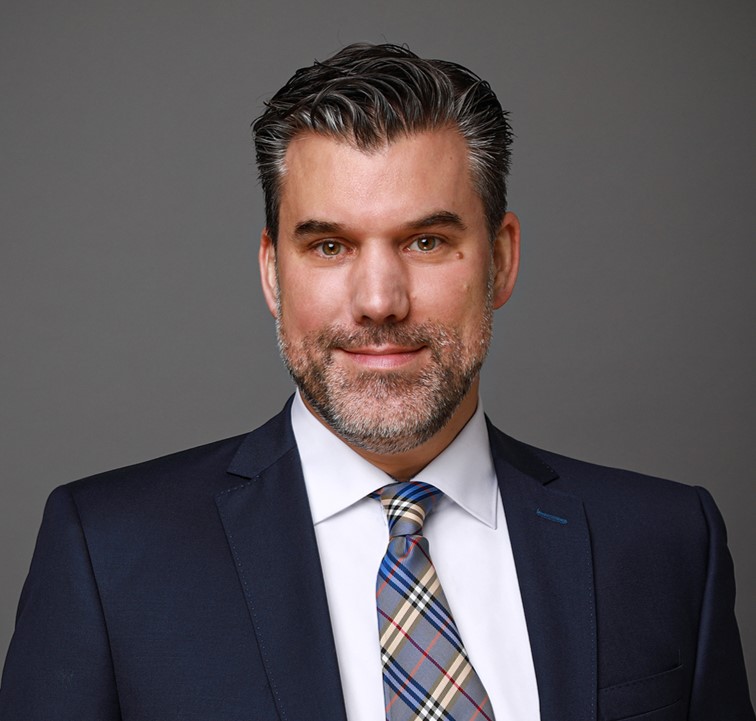 Porträt von Jan H. Wrocklage, Managing Partner der Wrocklage Unternehmensberatung